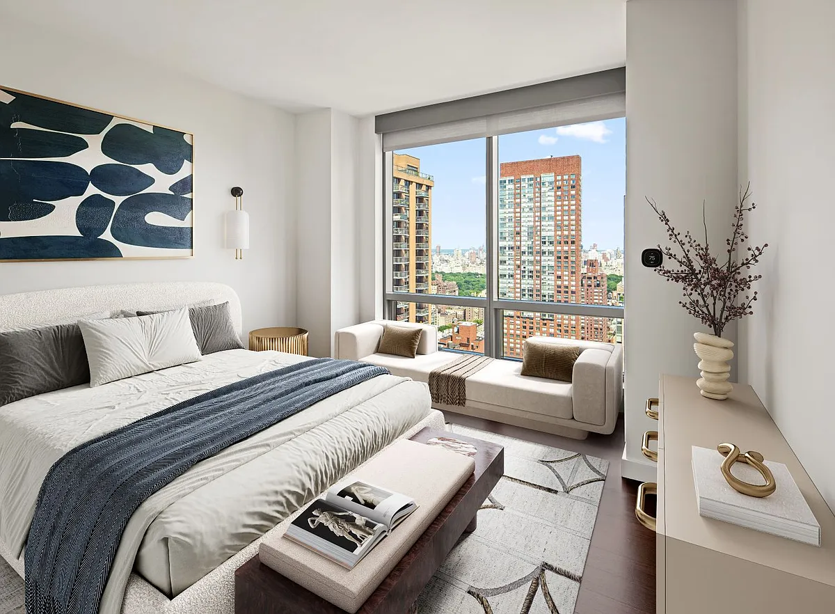 Building Photo - 200 W 67th St #36A