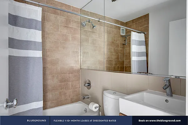 Rented by The Blueground | media 52