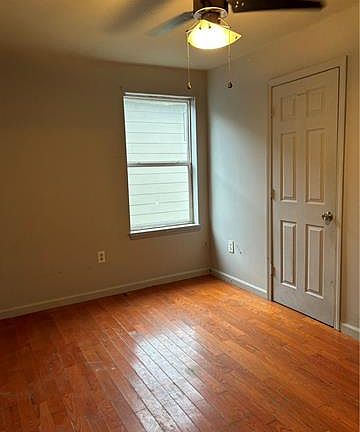 3rd image of 6245 Pasteur Blvd