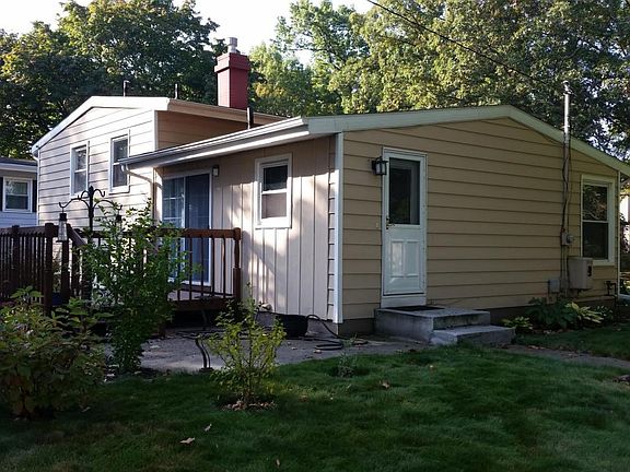 Side view of deck
