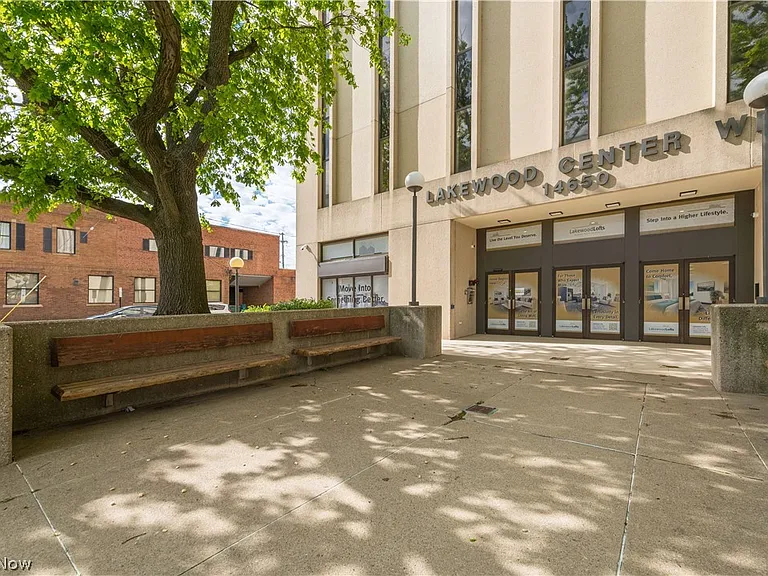 14650 Detroit Ave #708 — Photo 43