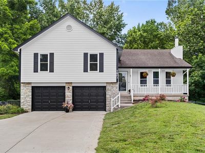 7801 NW Seymour Ct, Kansas City, MO, 64152