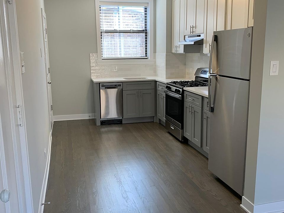 1st image of 1946 W Wilson Ave #3VO