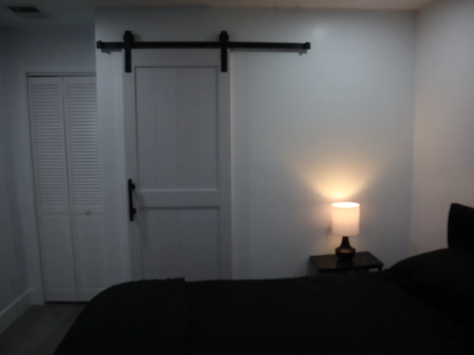 4 bed, 2400 sqft, $2,200 — Photo 3