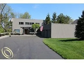 1778 Golf Ridge Dr S photo 1