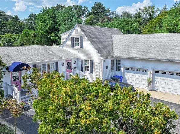 1682 Douglas Ave, North Providence, RI 02904