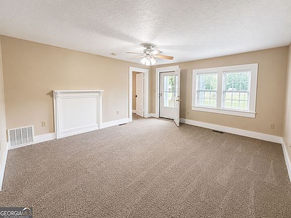 4th image of 109 Dobbins Mill Rd