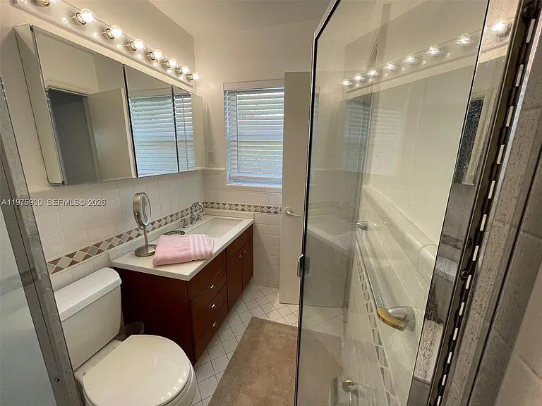 1420 Baracoa Ave — Photo 14