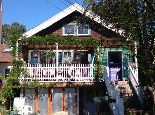 428 10th Ave E, Seattle, WA 98102