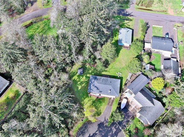 844 Chaco Court SE, Ocean Shores, WA 98569