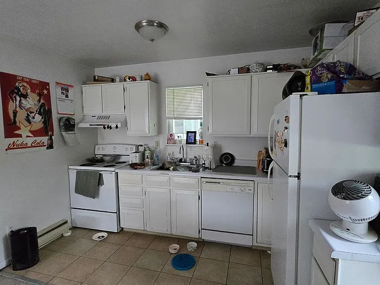 3515 Hayden — Photo 3