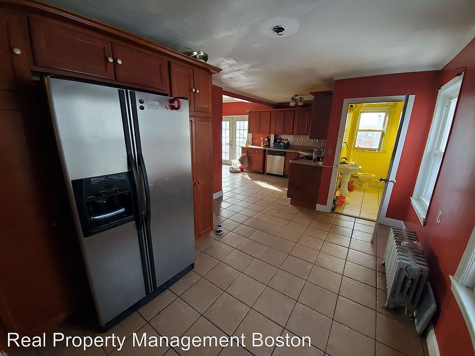 6 Sprague St, Brockton, MA 02302 Zillow