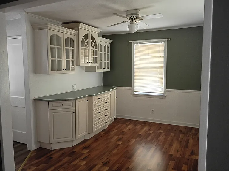 1628 Fairfield Ave — Photo 12