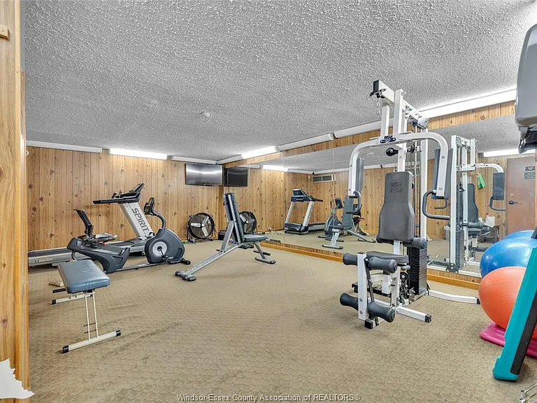 5125 Riverside Dr E #604 — Photo 38