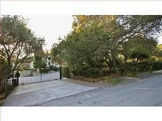23220 Mora Glen Dr photo 1