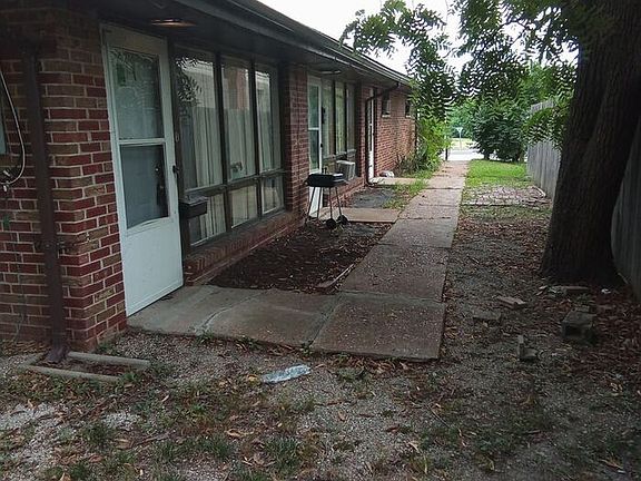 2nd image of 9433 Page Ave APT D
