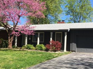 3151 E Alpine Dr, Springfield, MO 65804