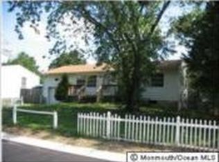 28 Amherst Rd, South Toms River, NJ 08757