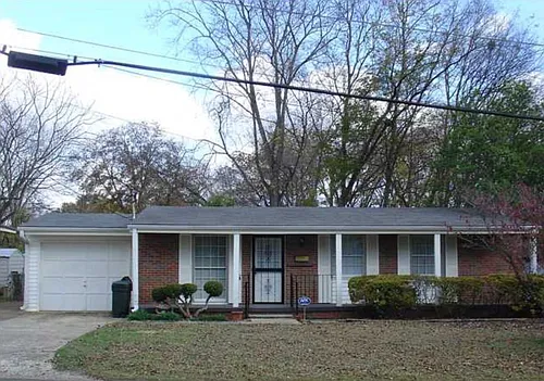 6605 Avenue O Photo 1