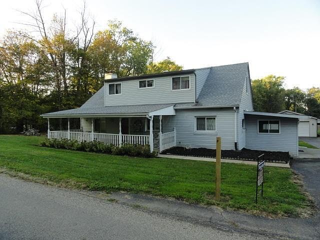 1st image of 5722 Cypress Dr NE