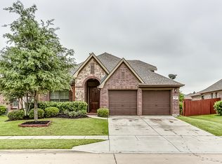 1608 Mockingbird Drive, Aubrey, TX 75227