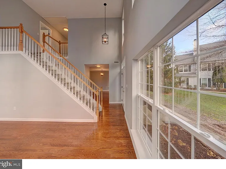 616 Pebble Creek Ct — Photo 5