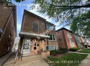 1124 Hannah Ave UNIT 2E, Forest Park, IL 60130