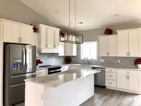 2nd image of 12766 Harvest Ln