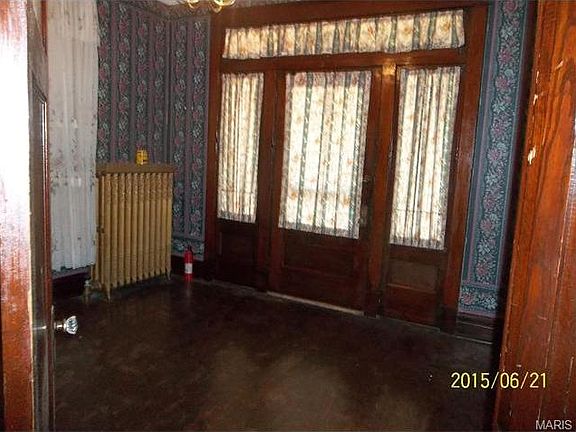 5th image of 3108 Chippewa St