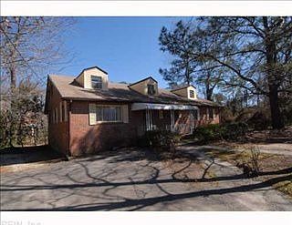 1st image of 1412 Shoveller Ave