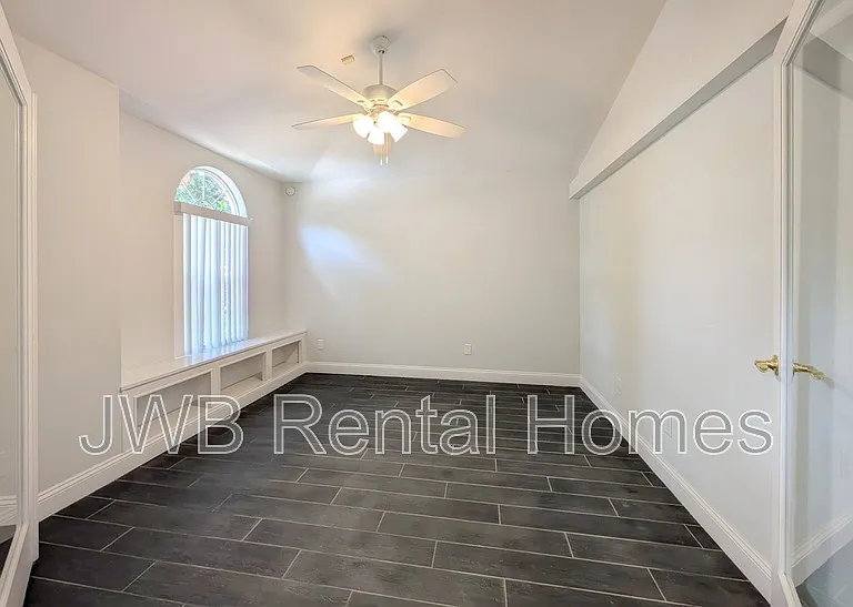 1649 Ocean Pond Ct — Photo 7