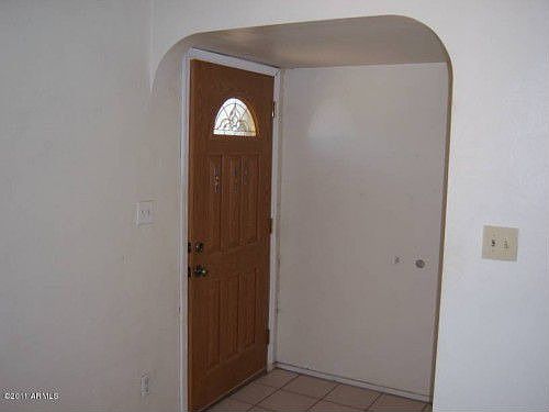 2nd image of 2911 W Townley Ave