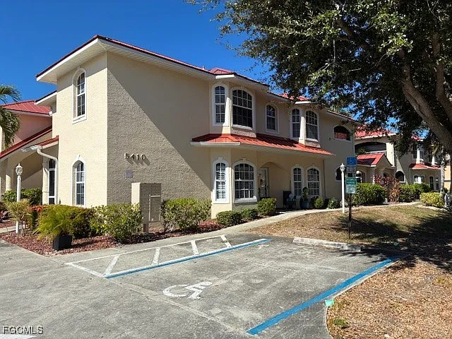 5410 Chiquita Blvd S #203 — Photo 36