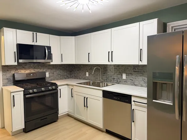 104 Eden St, Buffalo, NY 14220