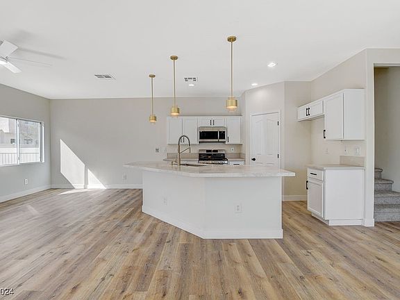 4th image of 3405 President Pride Pl Suite 3