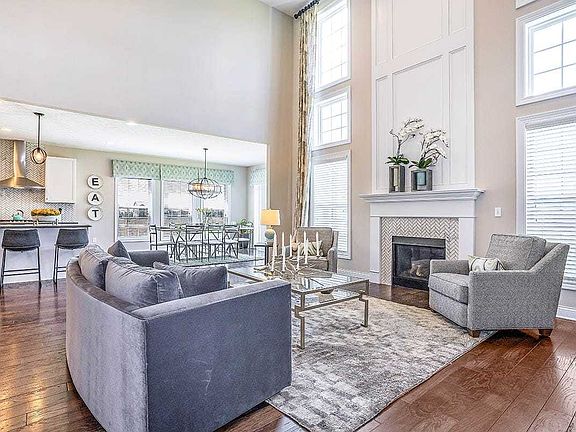 7th image of this home
