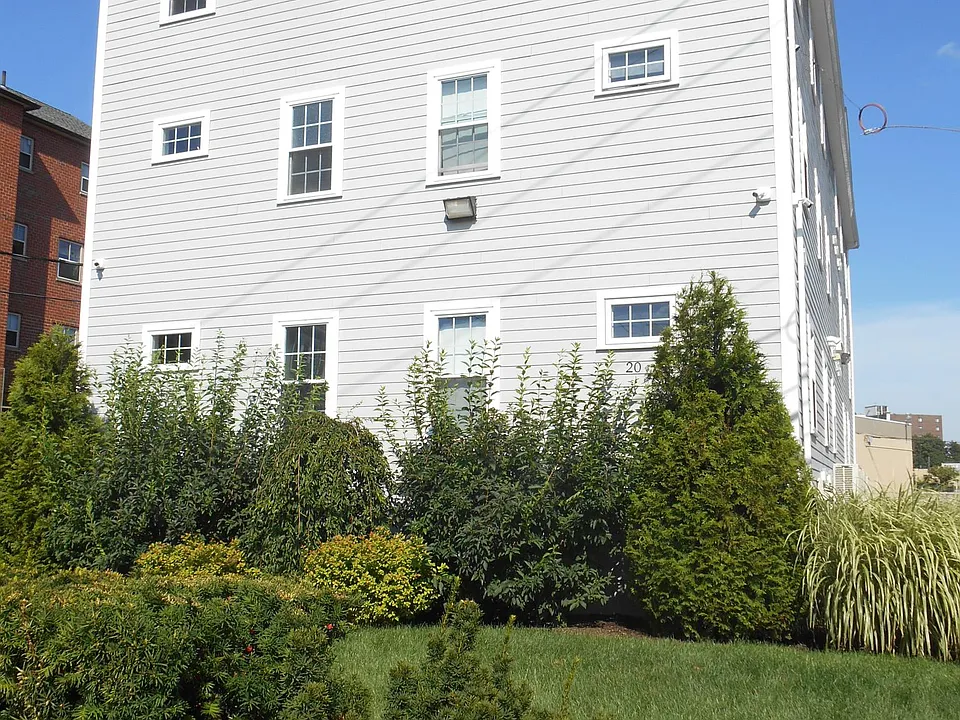 22 Fort St