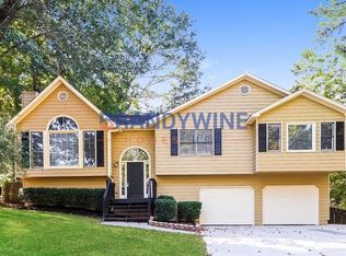 317 Garretts Dr, Douglasville, GA 30134