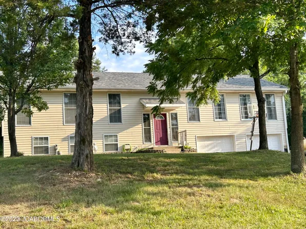 118 Country Bliss Ln, Linn, MO 65051