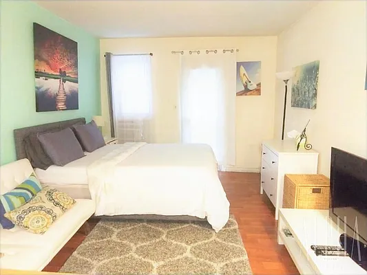 Rented by Alpha Properties NYC I LLC | media 22