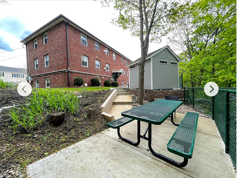 30 Parker St #6 — Photo 15
