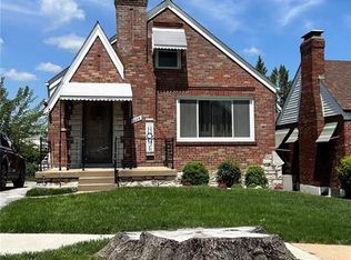 1225 Orchid Ave, Saint Louis, MO