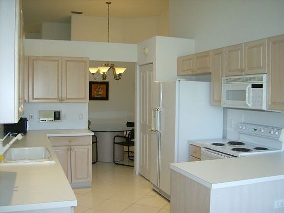 Large Kitchen