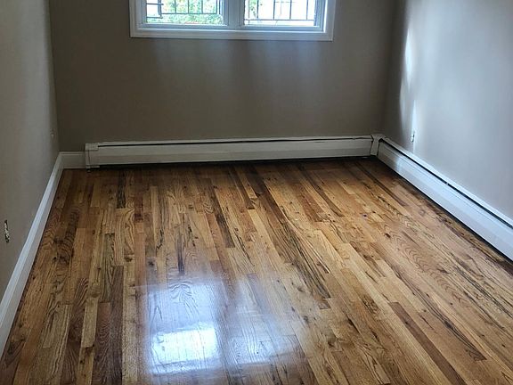 4th image of 3123 Tiemann Ave #3