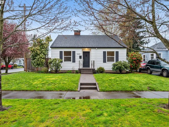 1602 SE 80th Ave, Portland, OR 97215