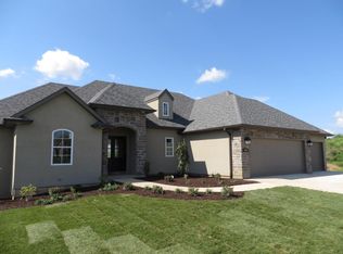 1909 Lasso Cir, Columbia, MO 65201