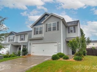 6941 Agava Ln, Charlotte, NC 28215