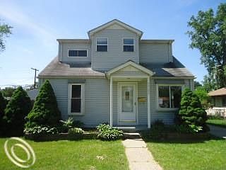 1st image of 24325 Pennie St