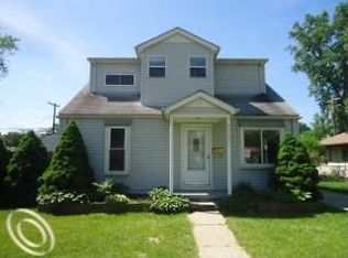 24325 Pennie St, Dearborn Heights, MI 48125
