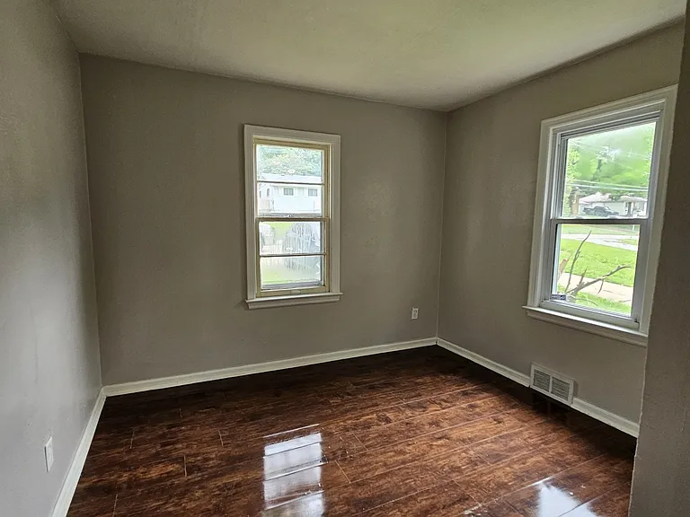 8986 Ramona Ave — Photo 15